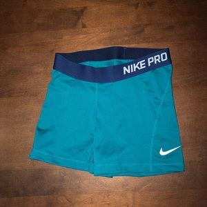 Nike Pro Spandex (small)